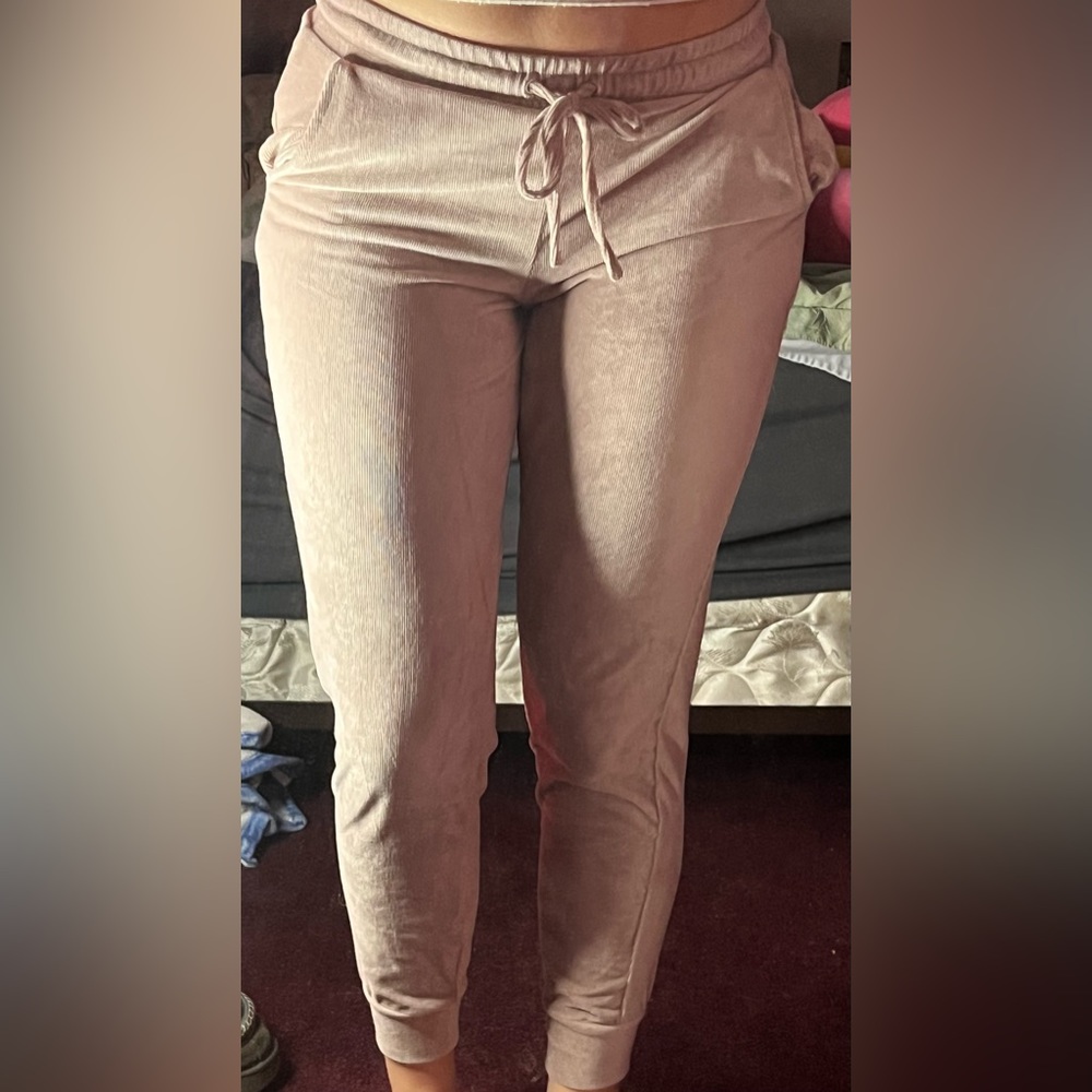 Velvet pink sweat pants/joggers